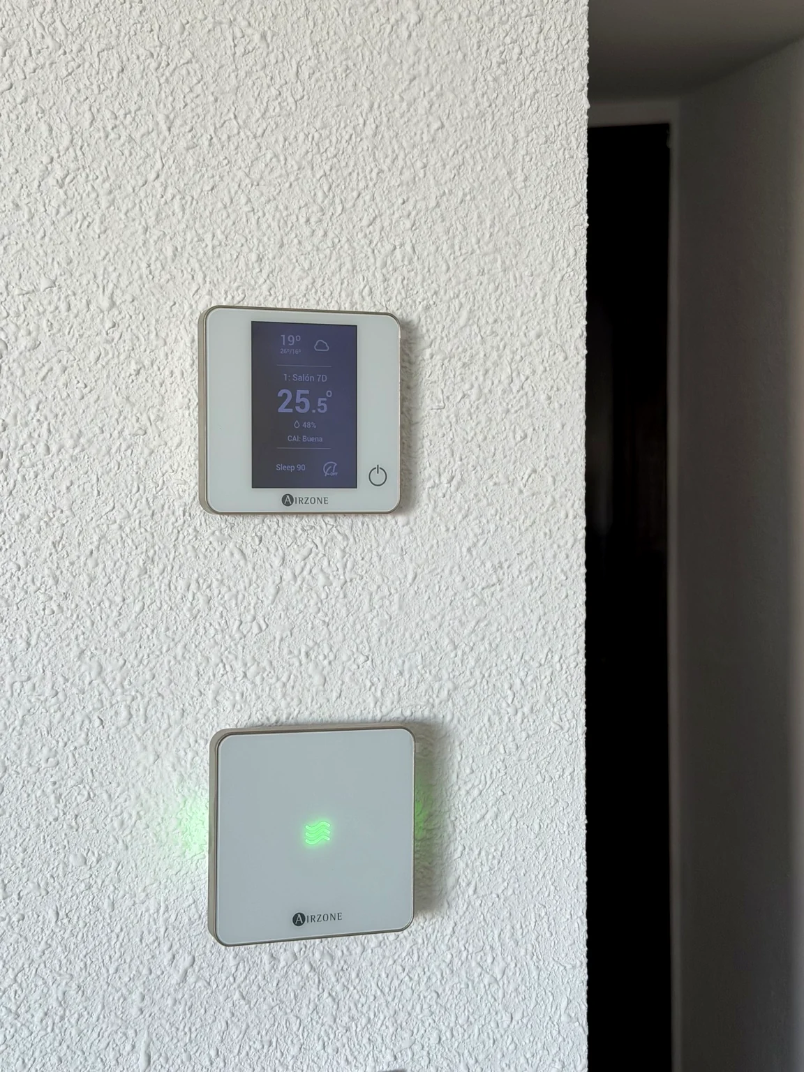 Instalación de conductos y control Airzone en apartamento de Benidorm - imagen 3